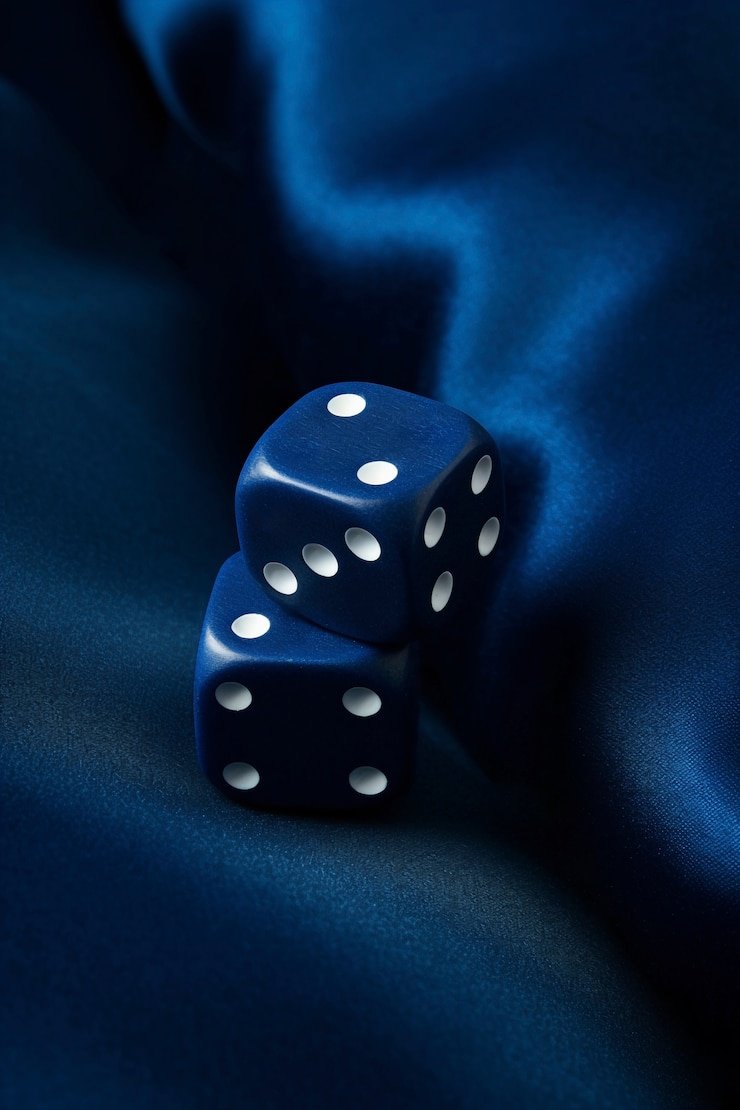Dealer langsung di meja Live Casino helo777 dengan streaming HD
